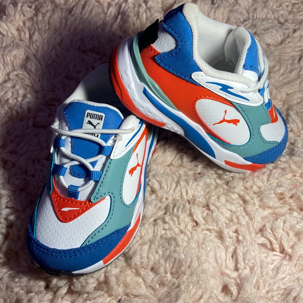 Kids shoes
